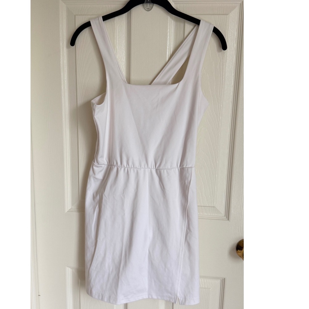 All in Motion White Active Dress Square Neck Built-in Shorts Pockets Medium - Picture 4 of 9